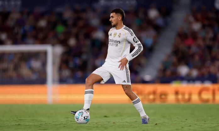 Dani Ceballos convence cada vez más a Xabi Alonso para tenerle en cuenta para el centro del campo del Real Madrid.