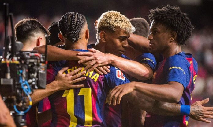 Jugadores del Barcelona celebrando un gol. 
