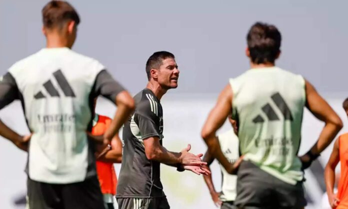 Xabi Alonso no da descanso a sus jugadores: el calendario así lo exige