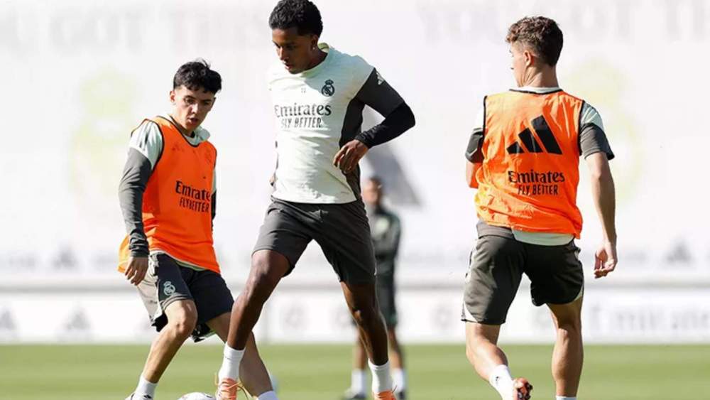 Rodrygo Goes, durante el entrenamiento de esta mañana en Valdebebas. Rodrygo Goes, durante el entrenamiento de esta mañana en Valdebebas.