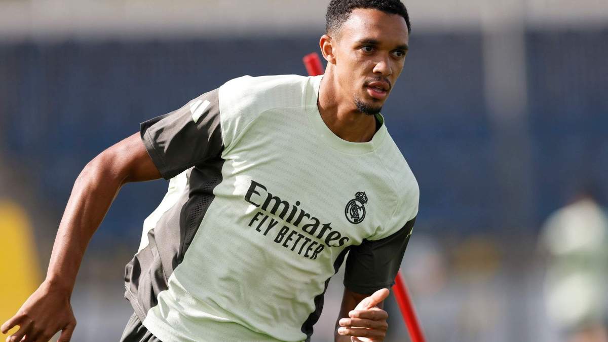 Trent Alexander-Arnold durante un entrenamiento con el Real Madrid. Trent Alexander-Arnold durante un entrenamiento con el Real Madrid.