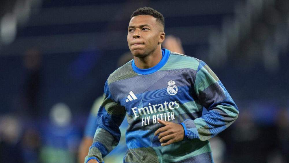 kylian mbappe calentamiento realmadrid kylian mbappe calentamiento realmadrid
