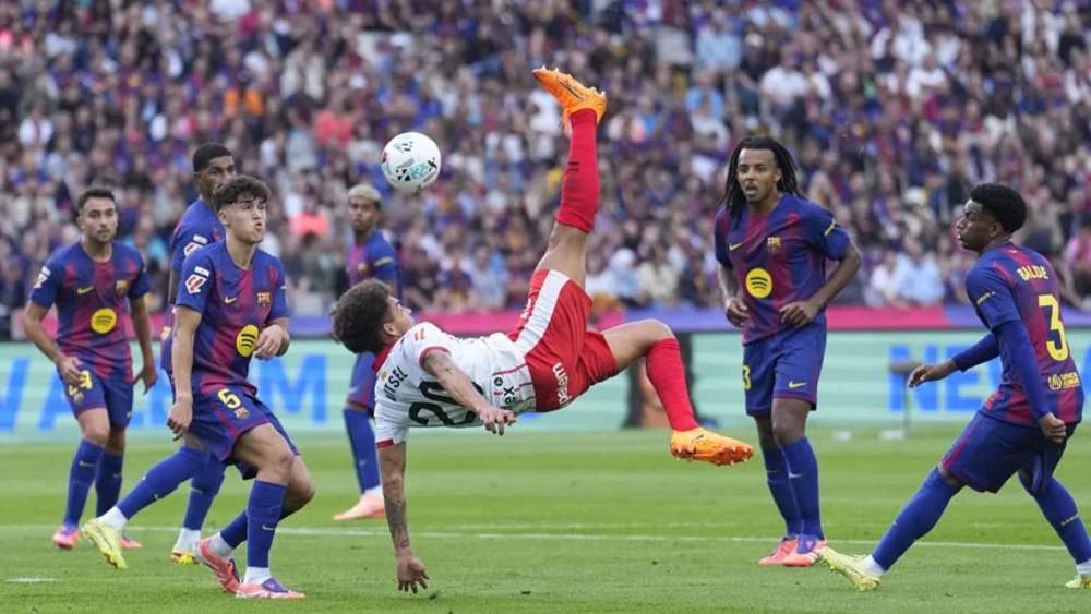 witsel gol chilena barça witsel gol chilena barça
