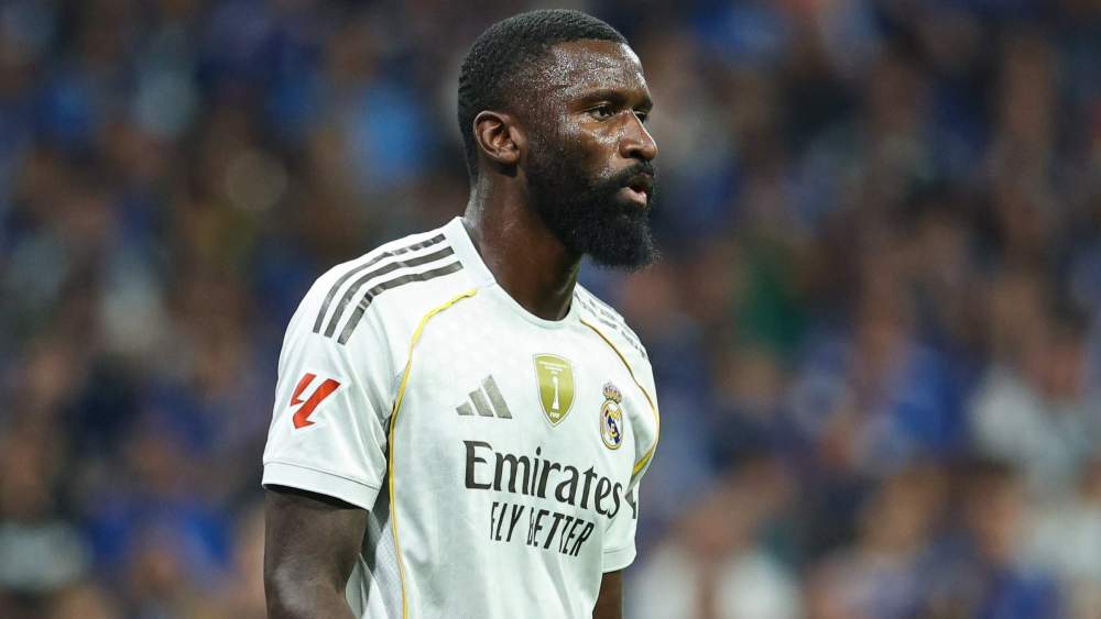 Antonio Rüdiger jugando un partido con el Real Madrid. Antonio Rüdiger jugando un partido con el Real Madrid.