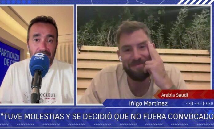 Iñigo Martínez concediendo una entrevista a El Partidazo de COPE.