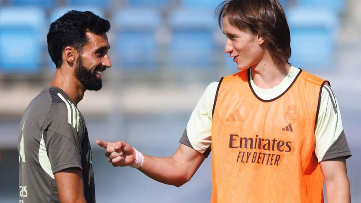 Álvaro Arbeloa y Joan Martínez, durante un entrenamiento de este verano en Valdebebas. Álvaro Arbeloa y Joan Martínez, durante un entrenamiento de este verano en Valdebebas.