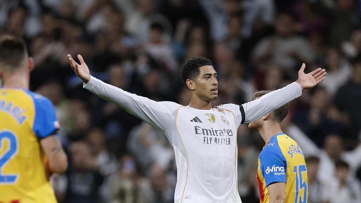 Bellingham festejando su gol contra el Valencia