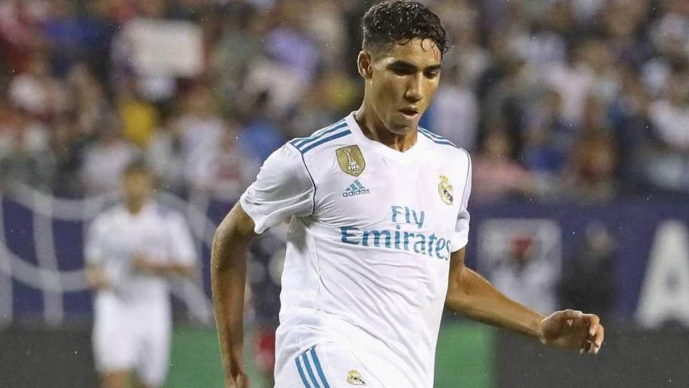 Achaf Hakimi, durante un partido con el Real Madrid.