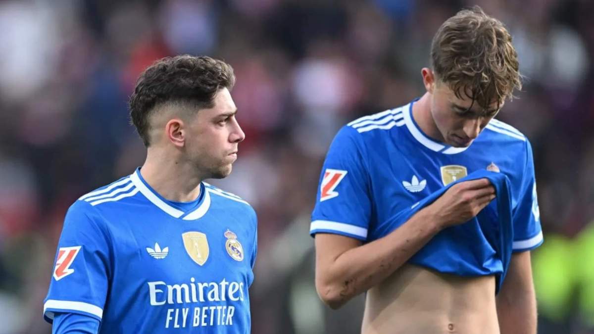 Fede Valverde y Dean Huijsen durante el Rayo Vallecano Real Madrid Fede Valverde y Dean Huijsen durante el Rayo Vallecano Real Madrid