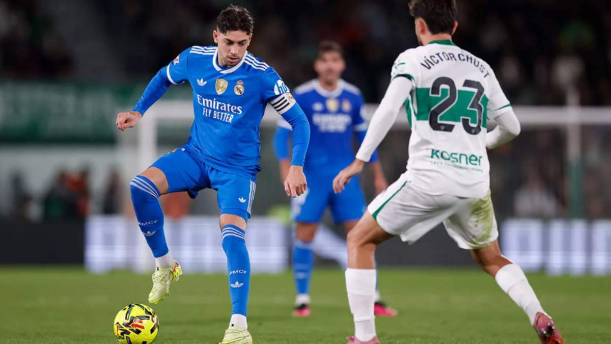Fede Valverde durante el partido contra el Elche