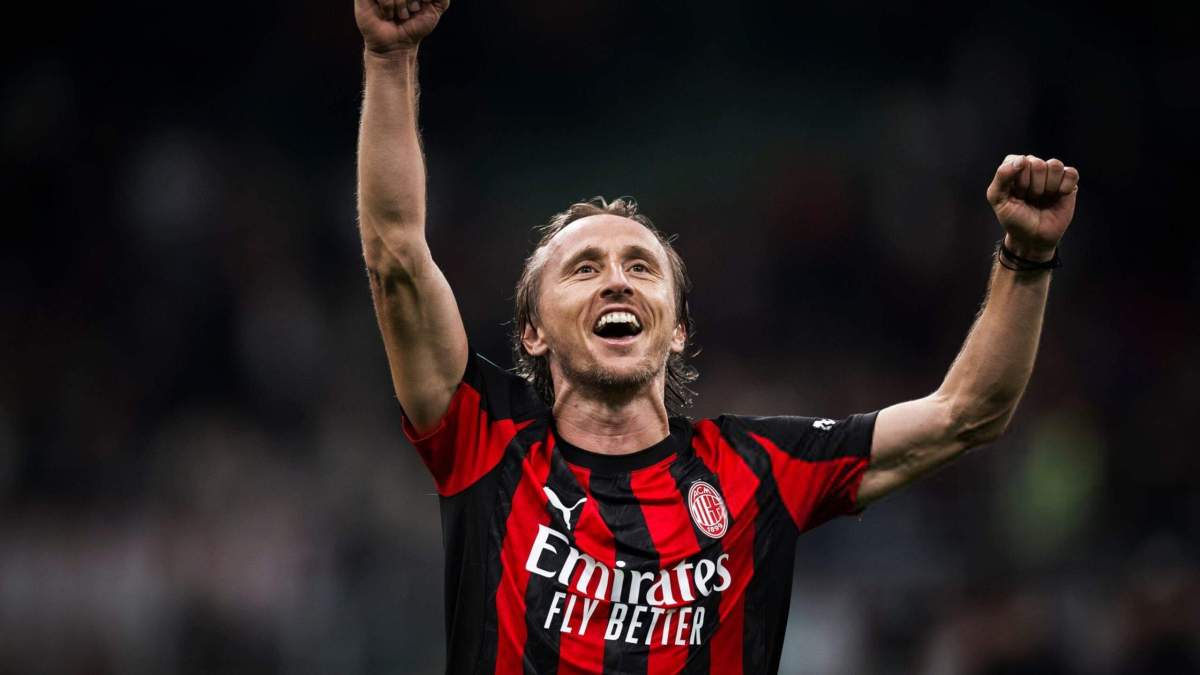 Luka Modric of AC Milan celebrates the victory at the end of scaled Luka Modric of AC Milan celebrates the victory at the end of scaled