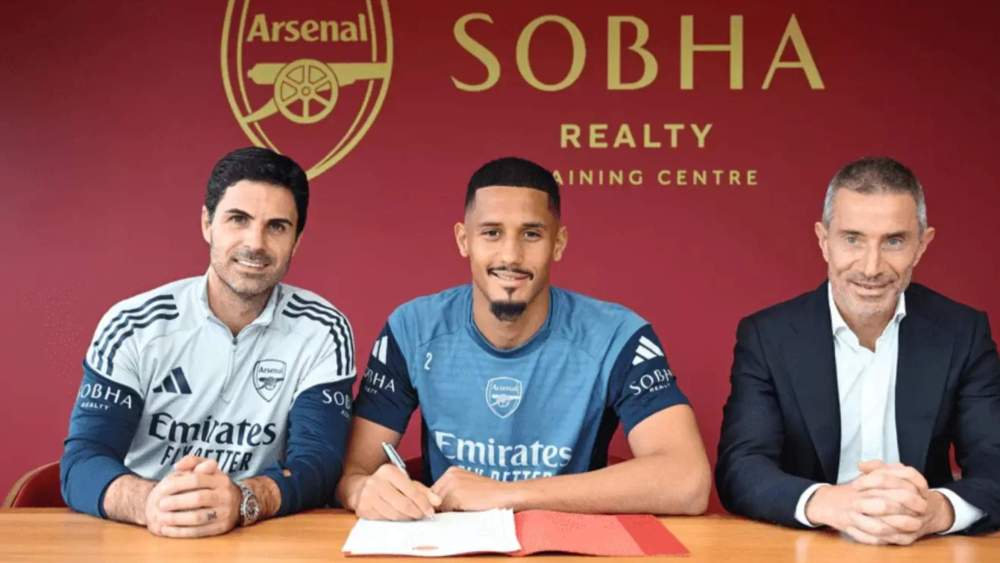 William Saliba renovó con el Arsenal a finales de agosto y su contrato actual expira en 2030. William Saliba renovó con el Arsenal a finales de agosto y su contrato actual expira en 2030.