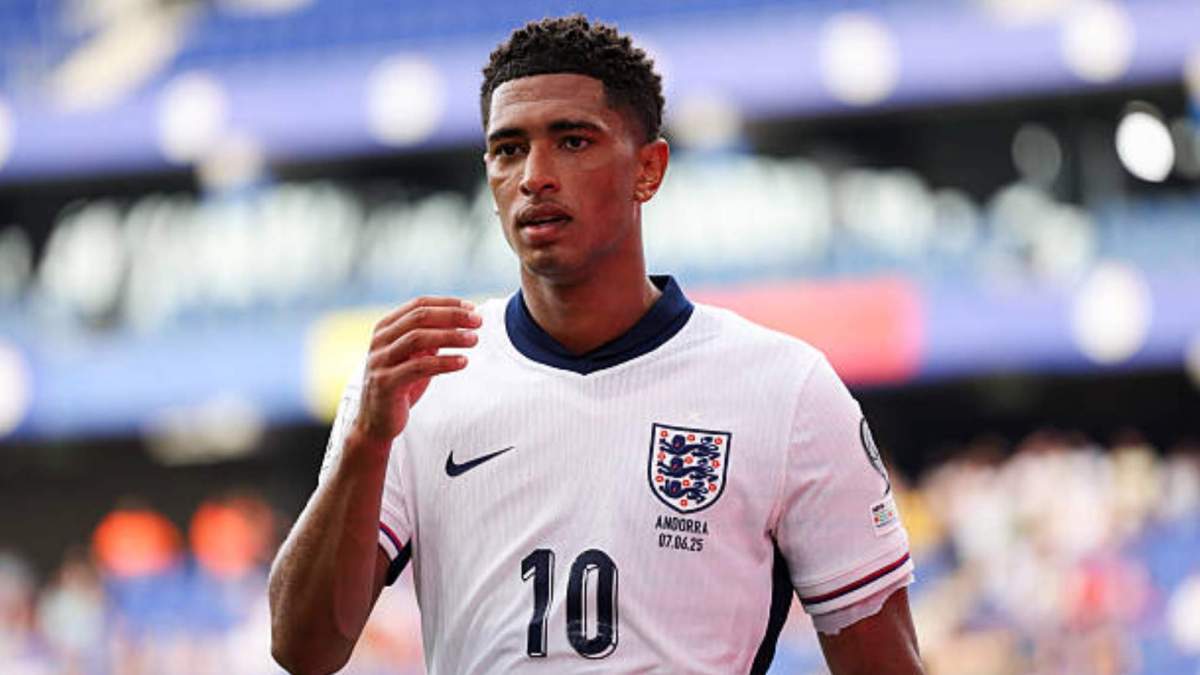 Bellingham con Inglaterra Bellingham con Inglaterra