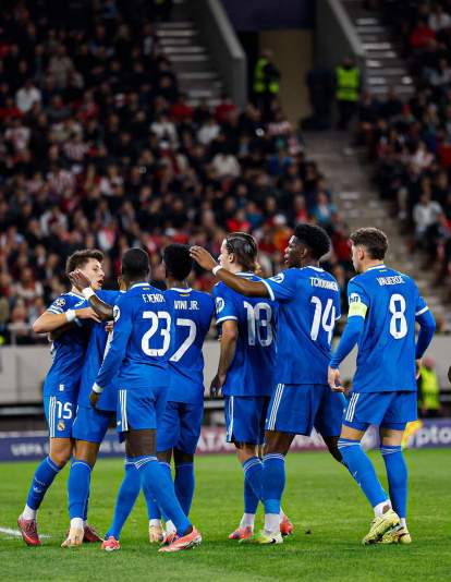 Jugadores del Real Madrid celebrando un gol. Jugadores del Real Madrid celebrando un gol.