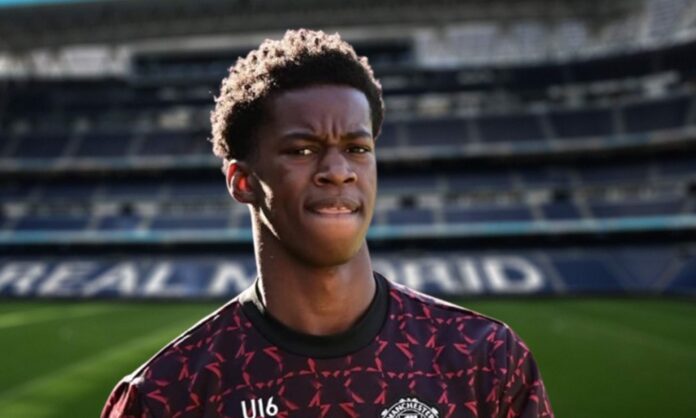 Darlington Osuchukwu, portero del Manchester United y el Santiago Bernabéu.