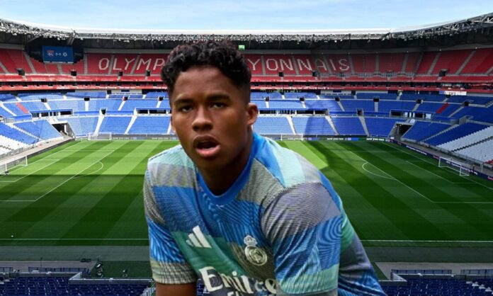 Endrick y el estadio del Olympique de Lyon. 