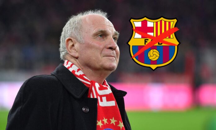 Hoeness y el escudo del Barcelona tachado.