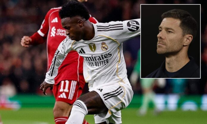 La prensa inglesa filtra que Vinicius se aburre en el sistema de Xabi Alonso