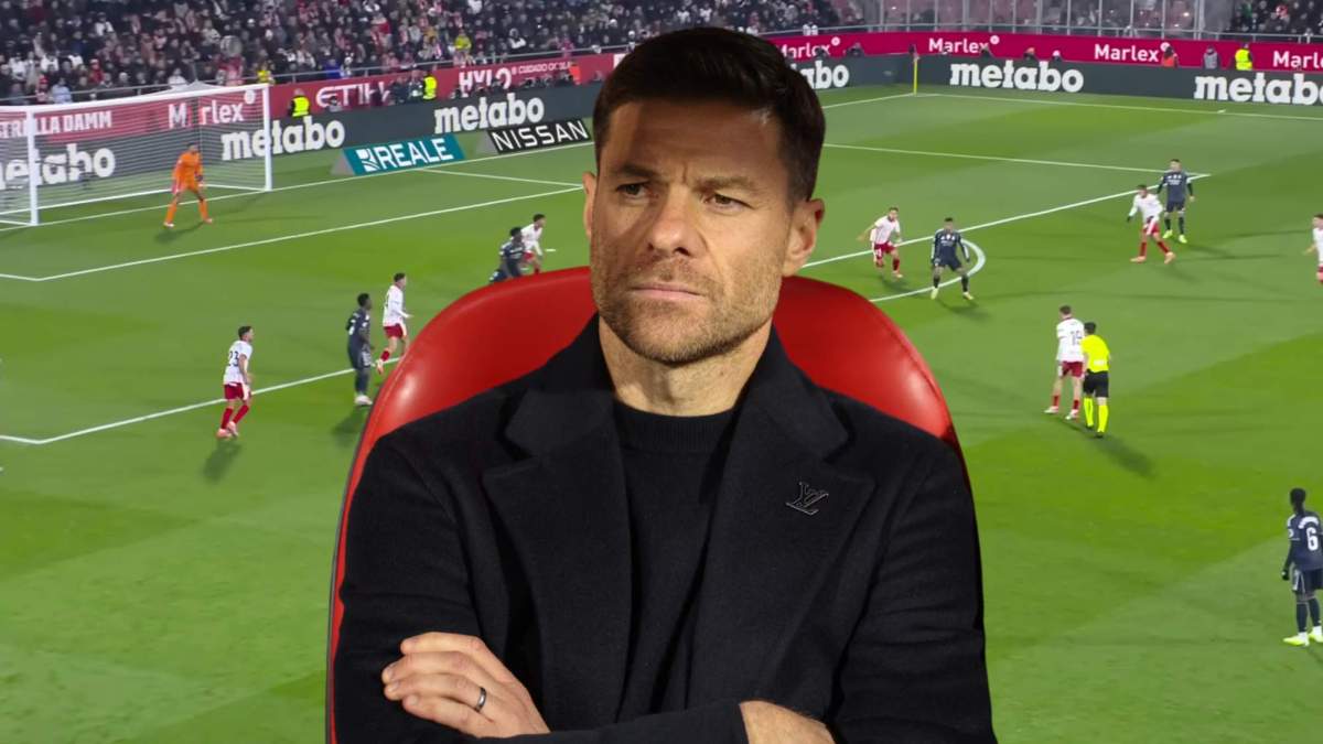 Xabi Alonso pide dos fichajes Xabi Alonso pide dos fichajes
