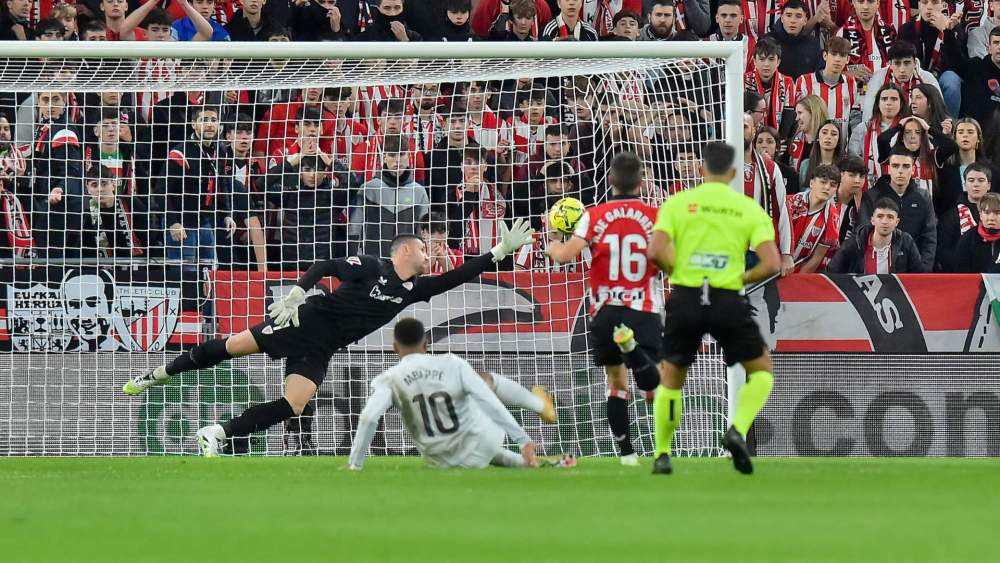 Kylian Mbappé, en el primer gol del Real Madrid ante el Athletic Club. Kylian Mbappé, en el primer gol del Real Madrid ante el Athletic Club.