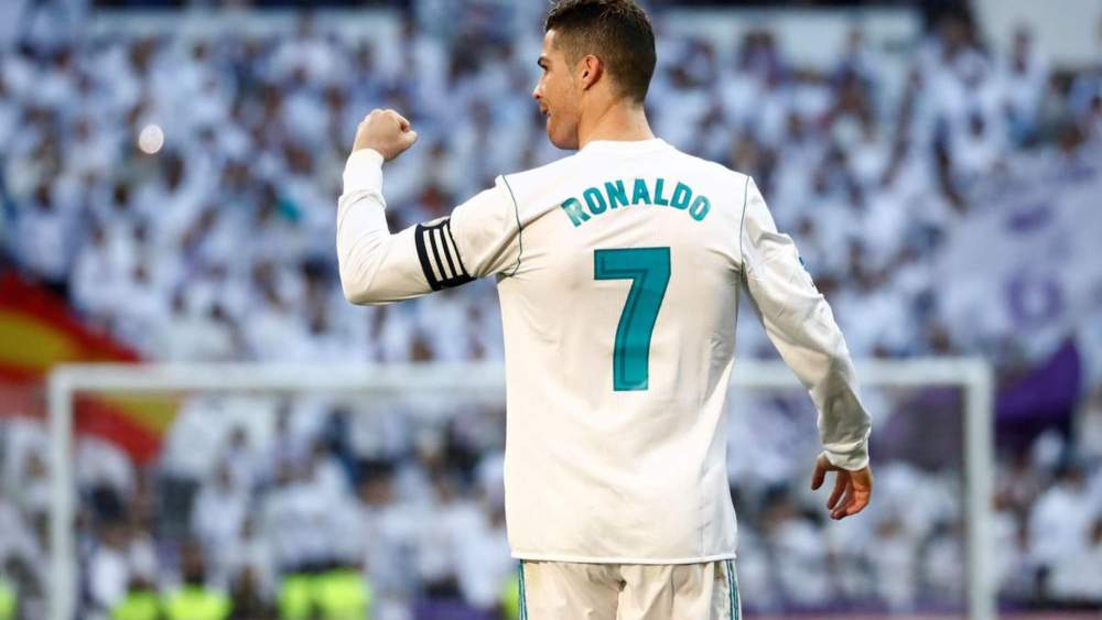 Cristiano Ronaldo, celebrando un gol con el Real Madrid. Cristiano Ronaldo, celebrando un gol con el Real Madrid.