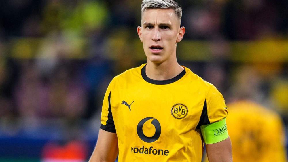 Nico Schlotterbeck es uno de los centrales que maneja el Real Madrid para 2026.