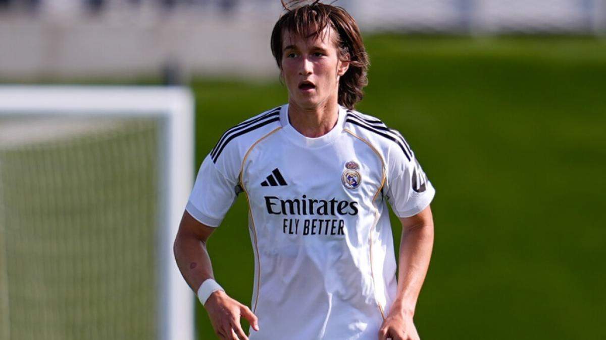 Joan Martínez jugando un partido con el Real Madrid. Joan Martínez jugando un partido con el Real Madrid.