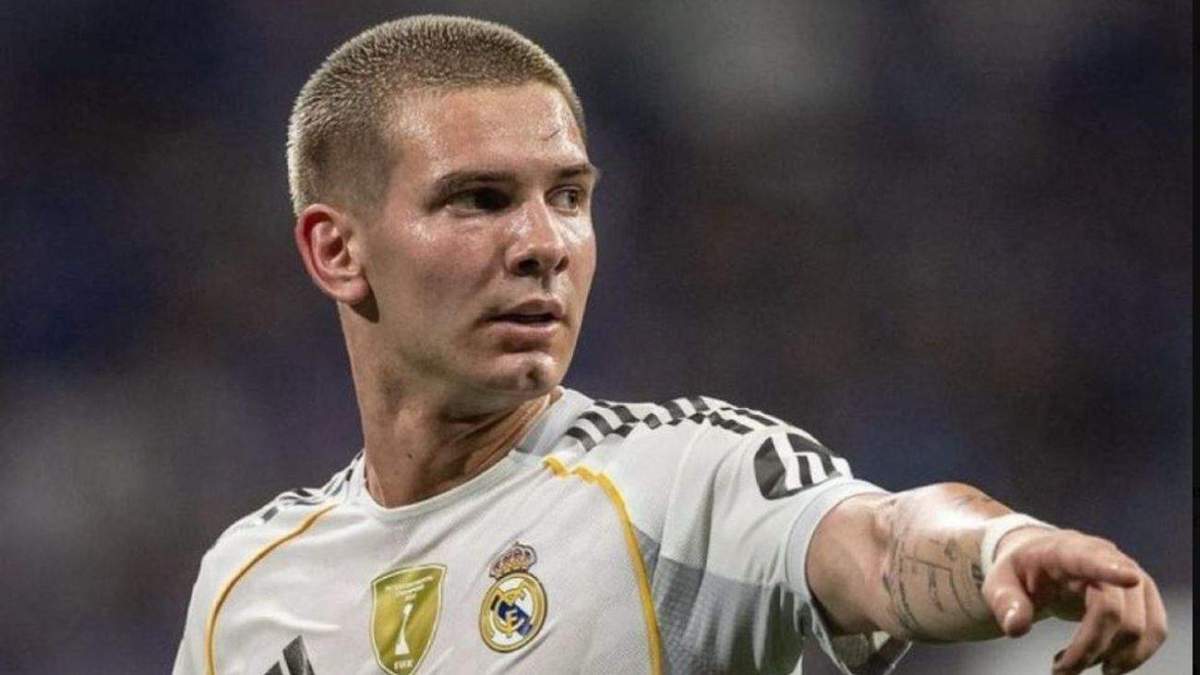 Franco Mastantuono disputando un partido del Real Madrid. Franco Mastantuono disputando un partido del Real Madrid.