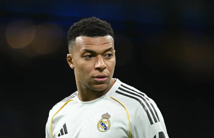  Así será la atrevida camiseta del Real Madrid para la próxima temporada

