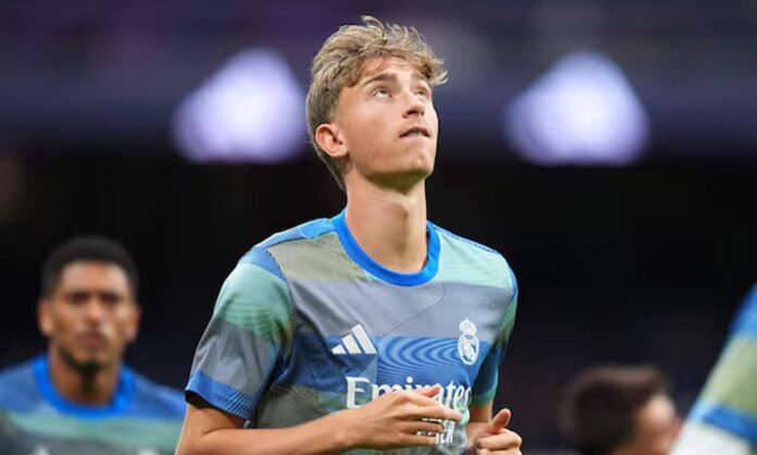 El Real Madrid le da un toque a Huijsen pero no piensa venderle

