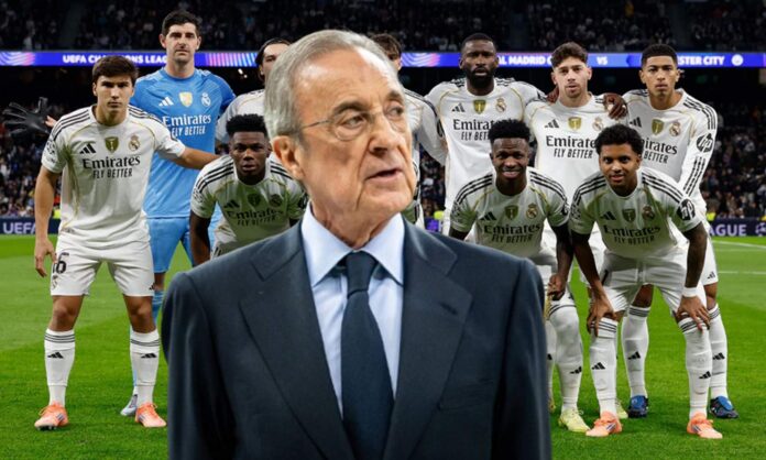 Florentino Pérez y el once del Real Madrid contra el Manchester City. 