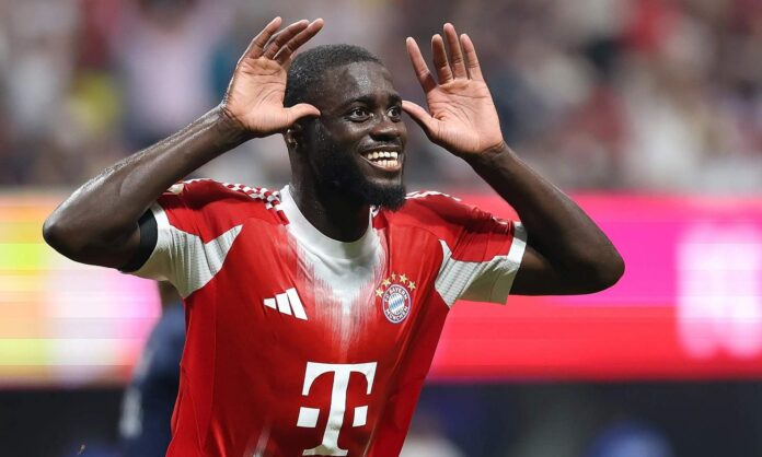 Conversaciones avanzadas por Upamecano