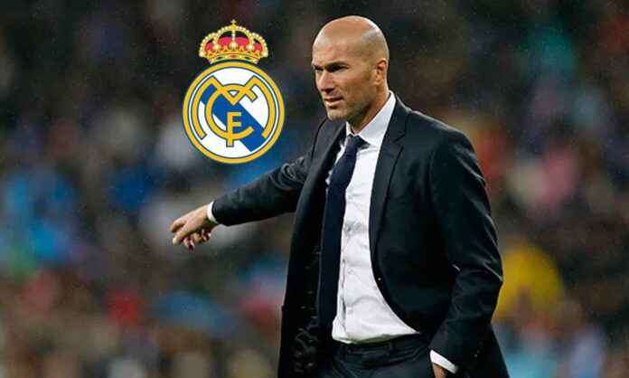 Zinedine Zidane y el escudo del Real Madrid.
