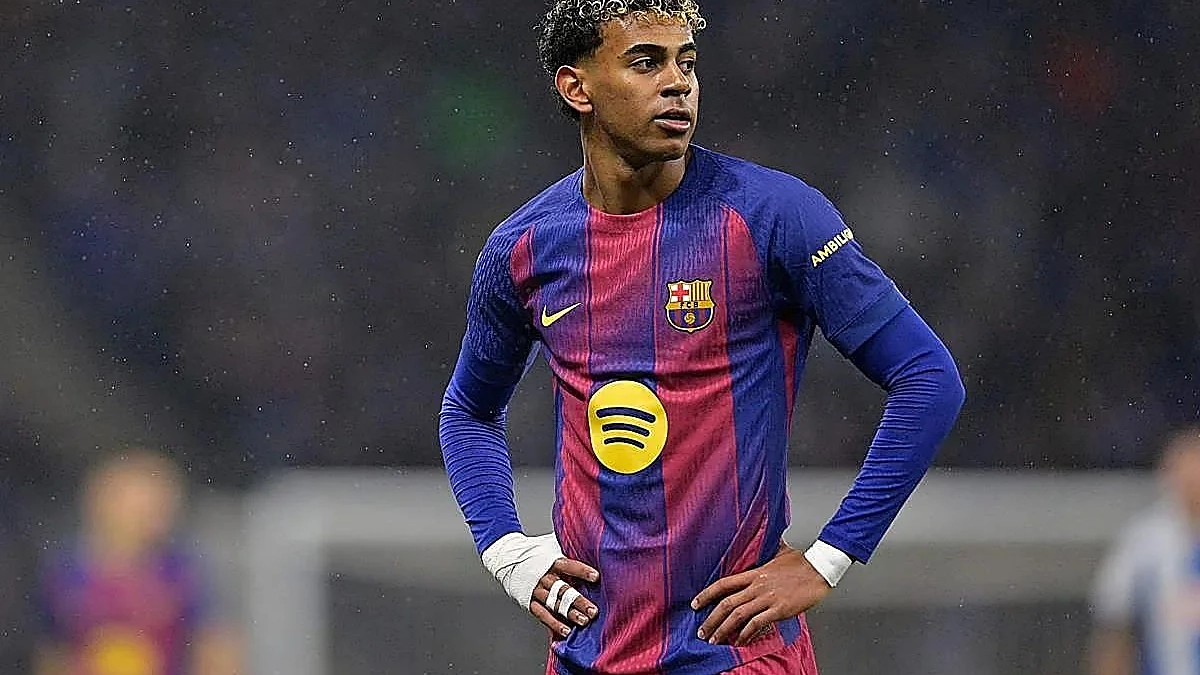 Lamine Yamal disputando un partido con el Barcelona. Lamine Yamal disputando un partido con el Barcelona.