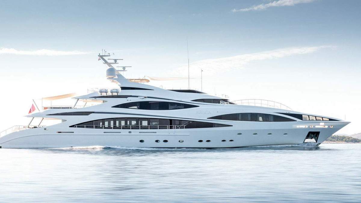 Una foto del yate África I. Una foto del yate África I.