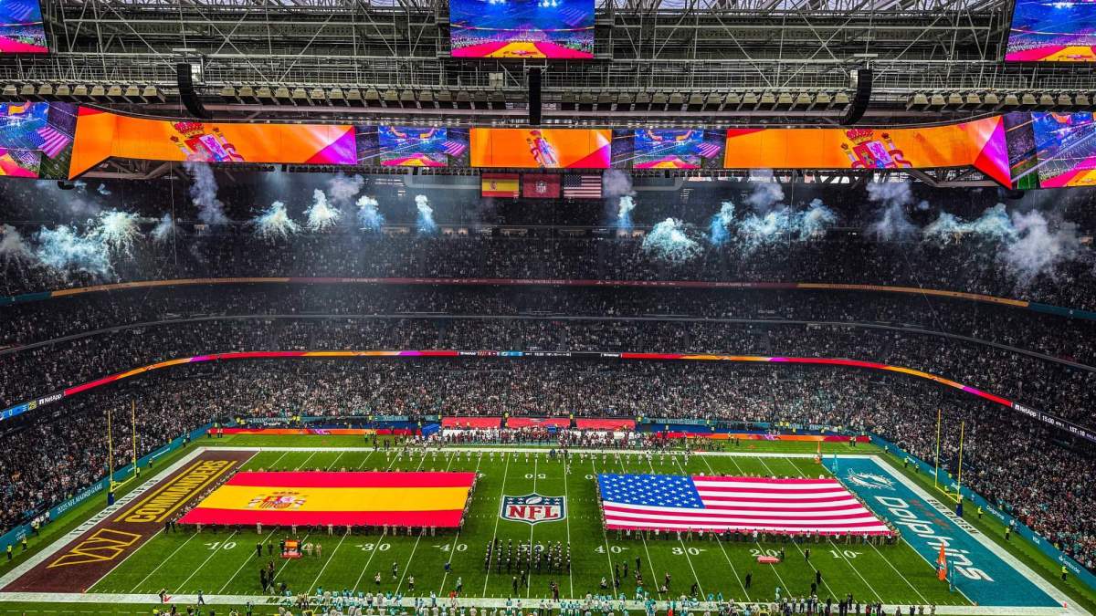 Confirmado, el Santiago Bernabéu acogerá otro partido de la NFL en 2026: esperan vender 83.186 entradas Confirmado, el Santiago Bernabéu acogerá otro partido de la NFL en 2026: esperan vender 83.186 entradas