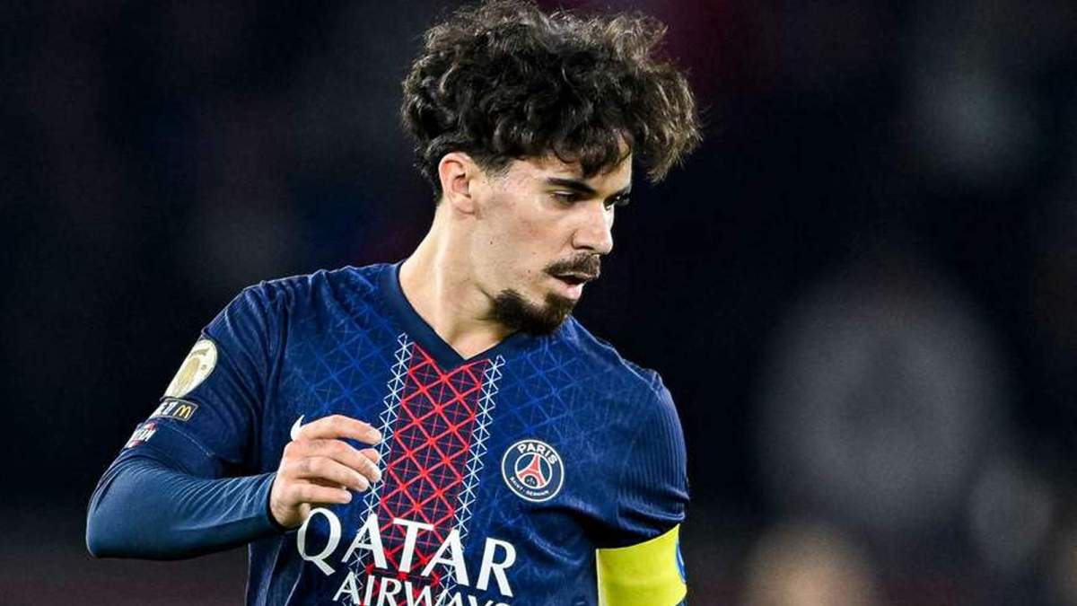 Vitinha jugando un partido con el Paris Saint-Germain. Vitinha jugando un partido con el Paris Saint-Germain.