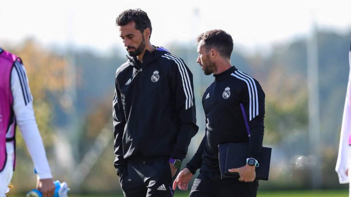 Julián Carmona junto a Álvaro Arbeloa