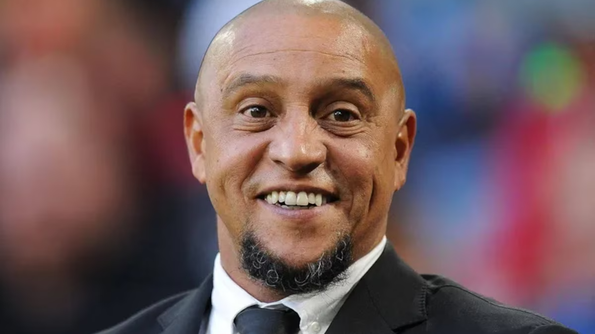 Roberto Carlos en un acto como representante del Real Madrid.