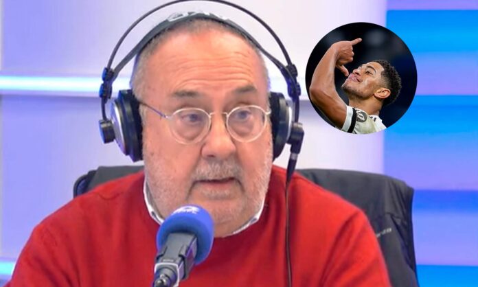 Alfredo Relaño y una foto de Jude Bellingham haciendo que bebe.