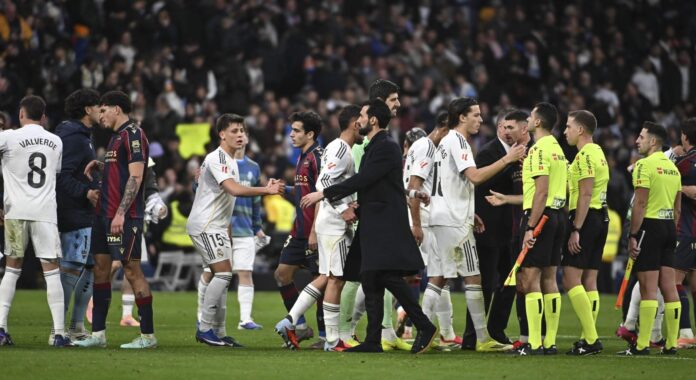 Ni Arbeloa ni Xabi Alonso confían en Ceballos