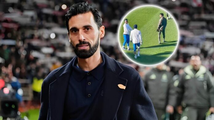 Vinicius y Arbeloa señalan a los jugadores que llegan tarde a entrenar: 