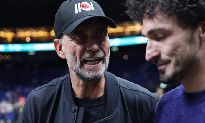 Jürgen Klopp está vinculado constantemente con el Real Madrid después del despido de Xabi Alonso.