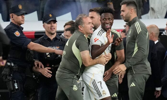 Luis Llopis (61), entrenador de porteros, único superviviente del staff de Xabi Alonso con Arbeloa: el Madrid le considera el mejor