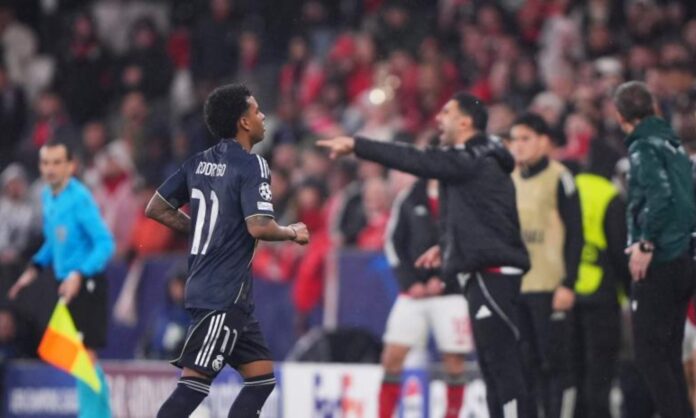 Rodrygo pide disculpas por su expulsión frente al Benfica