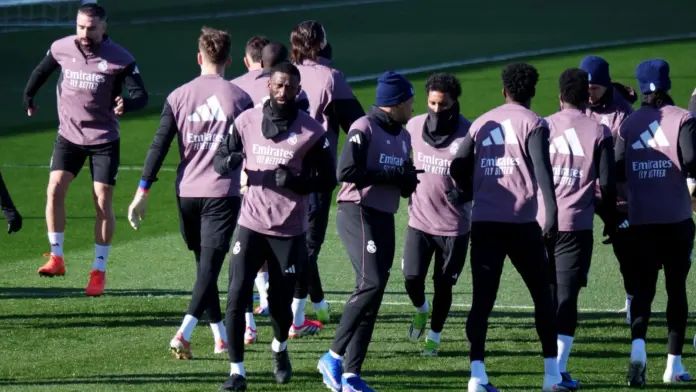  Rüdiger, Trent y Mendy vuelven a entrenar con el grupo a un día de recibir al Rayo

