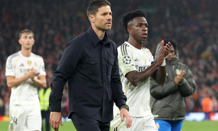 Vinicius (25) responde, 48 horas después y sin piedad, a la marcha de Xabi Alonso: 