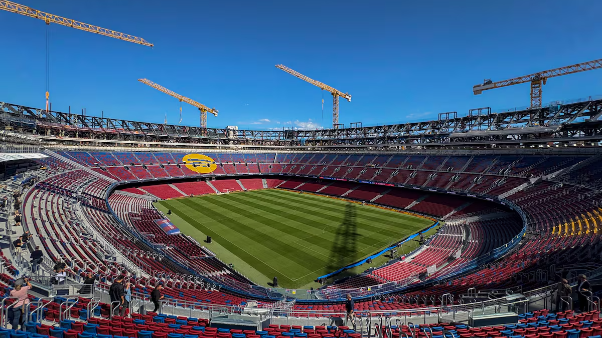 Las obras del Camp Nou. Las obras del Camp Nou.