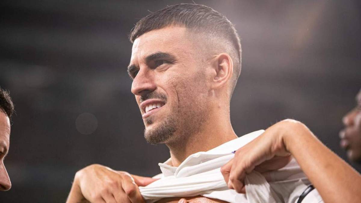 Dani Ceballos jugando un partido con el Real Madrid. Dani Ceballos jugando un partido con el Real Madrid.