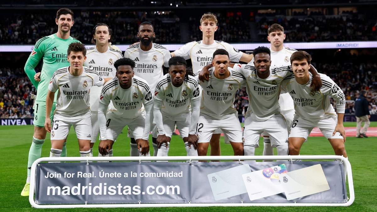 El once del Real Madrid contra la Real Sociedad. El once del Real Madrid contra la Real Sociedad.